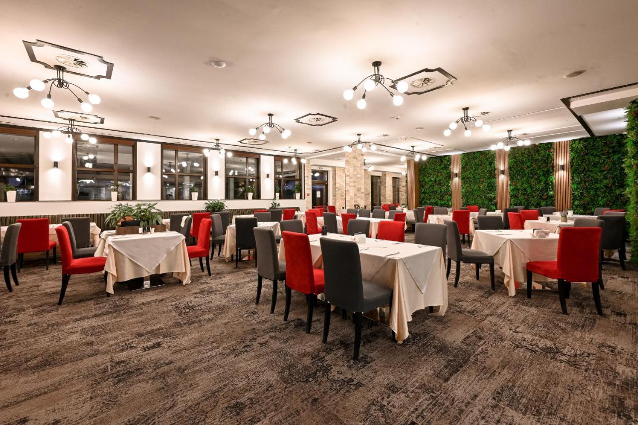 Grand Hotel Velingrad Exterior foto Restaurant